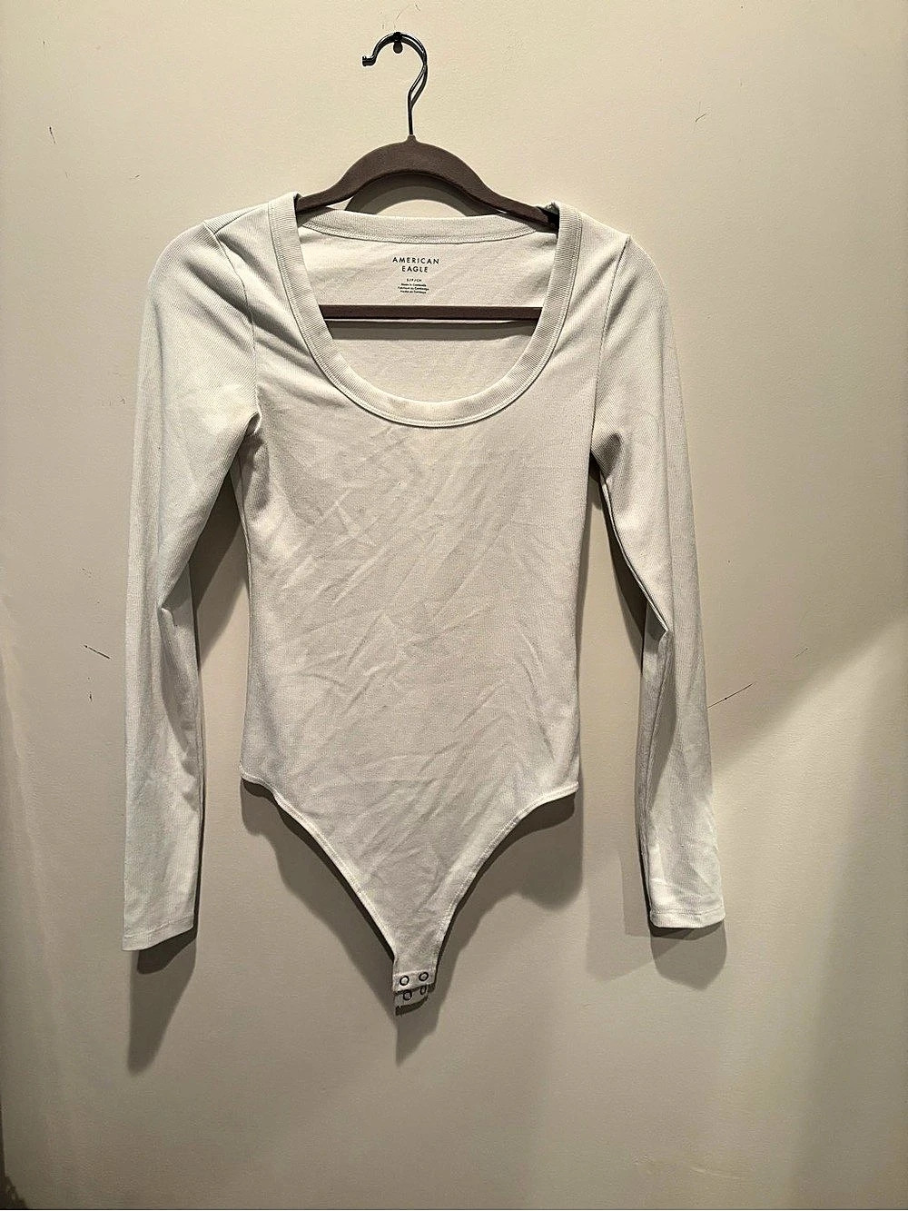 American Eagle AE Long-Sleeve Scoop Neck Bodysuit White Small